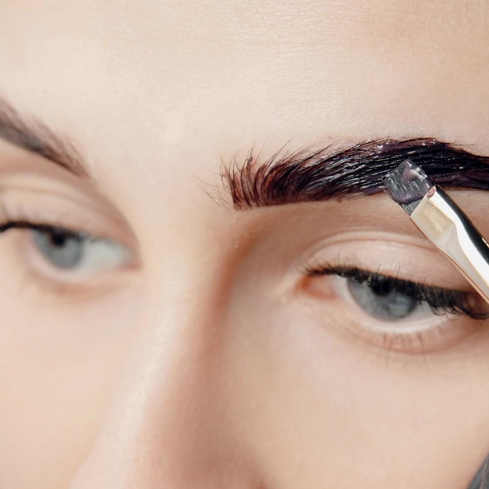 Eyebrow Tinting