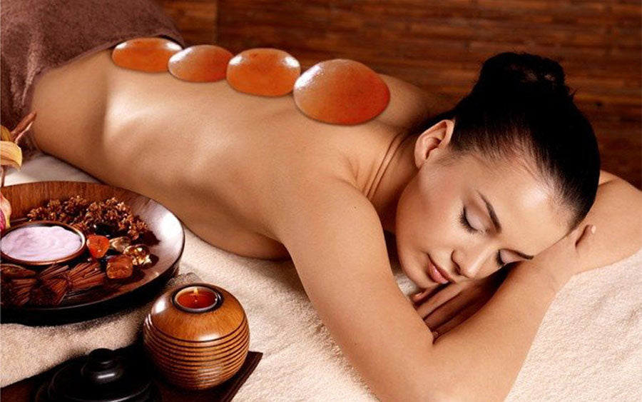 In Spa Treatment Salt Stone Massage